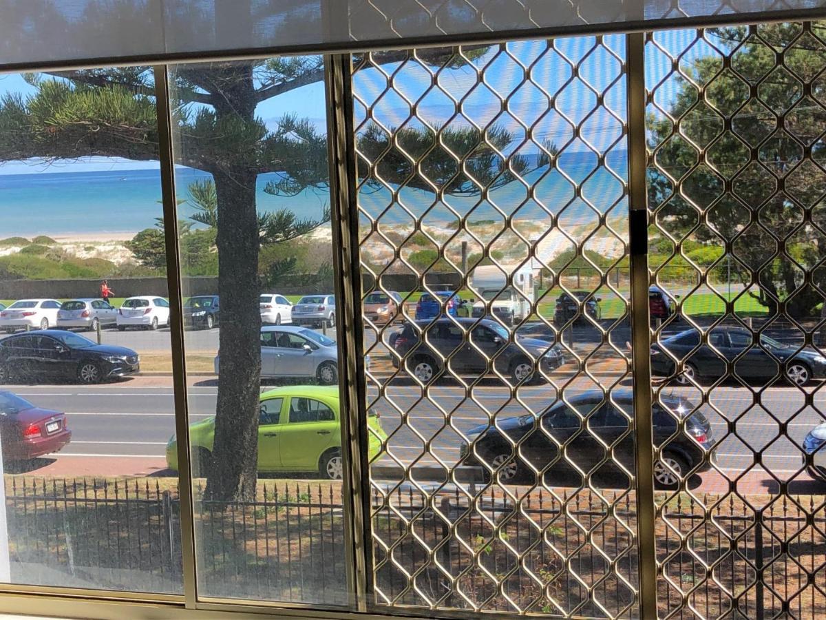 Adelaide - Semaphore Beach Front Exteriör bild